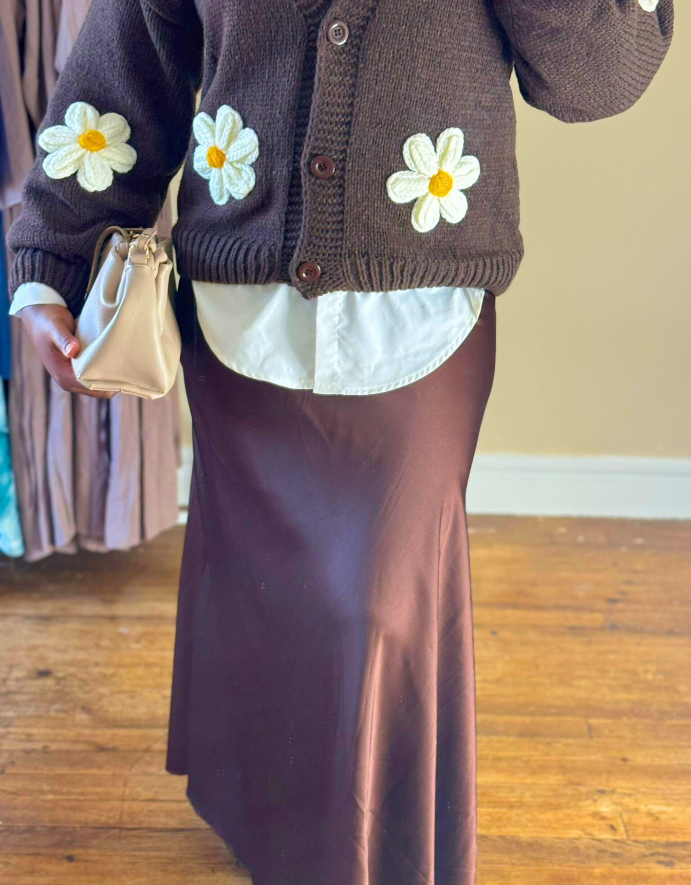 Jupe satinée Victoria Brown — image 2